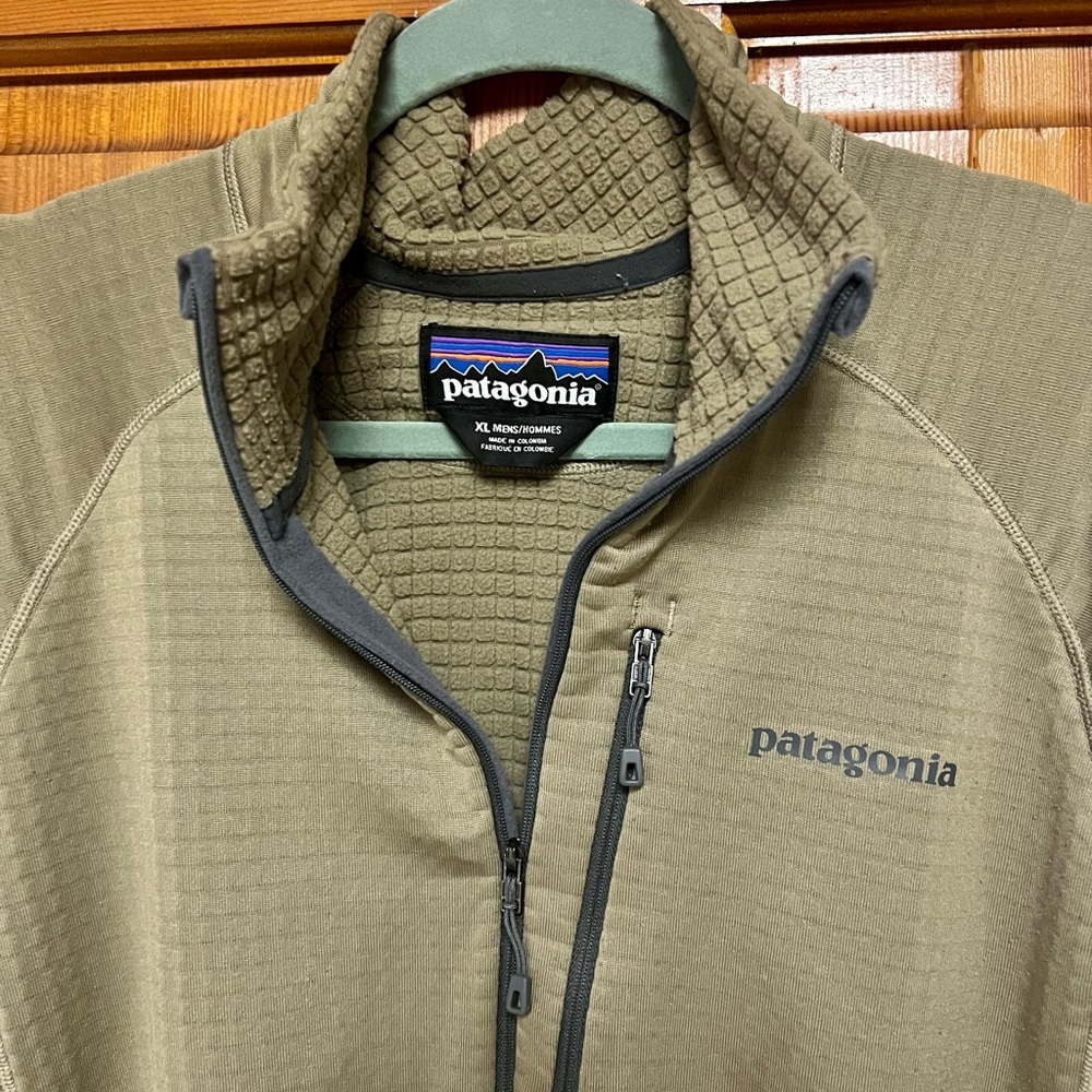 Patagonia R1 half-zip fleece, Men’s XL